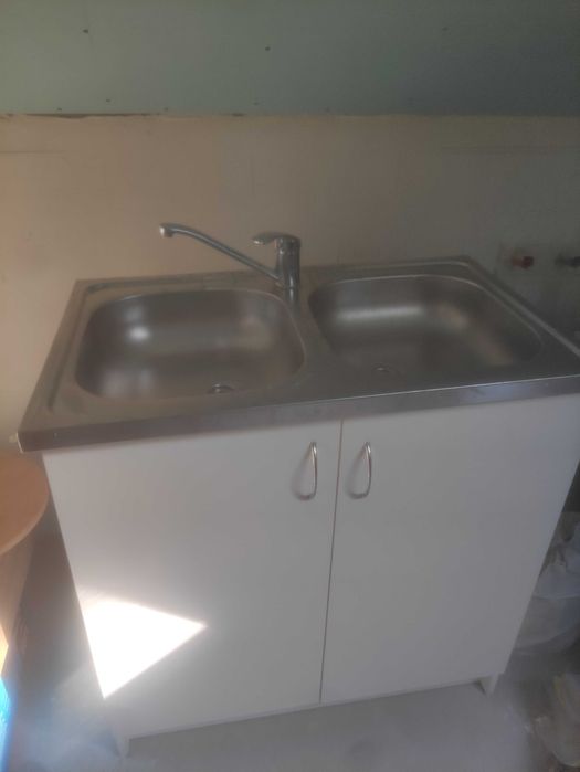 szafka pod umywalkę+zlew+bateria nowa sprzedam pilne