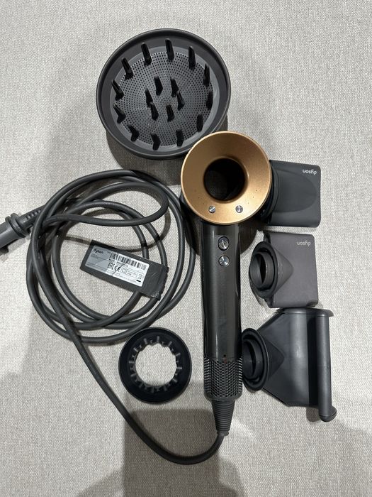 Dyson фен для волос
