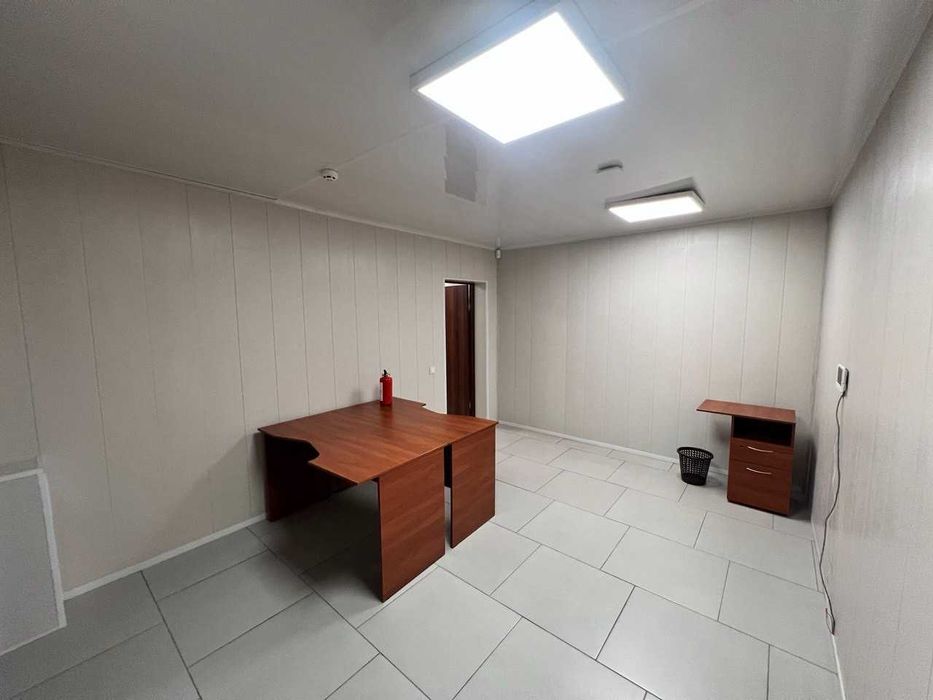 Аренда офис Кириловская 116 центр 60м2 метро 10мин два входа Без% офис