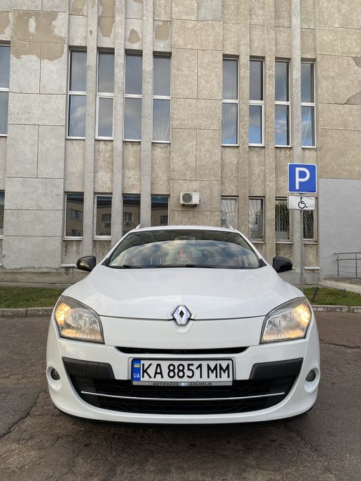 Renault Megane 2011 VIN VF1KZ1S0645360987 фото оголошення 2 з 16