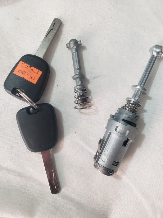 леччинка замка ситроен с4 лечинка замка пежо 407