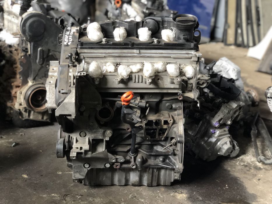 Мотор двигун 1.6 tdi cay cayc пассат б6 гольф 6 шкода а5 суперб 2