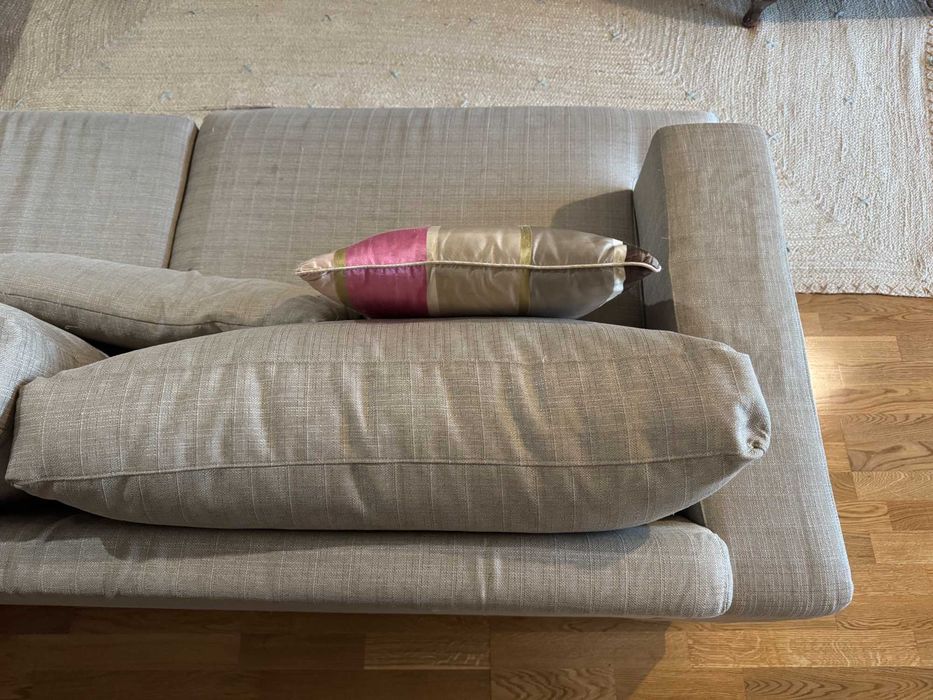 Sofá com chaise longue à esquerda em óptimo estado