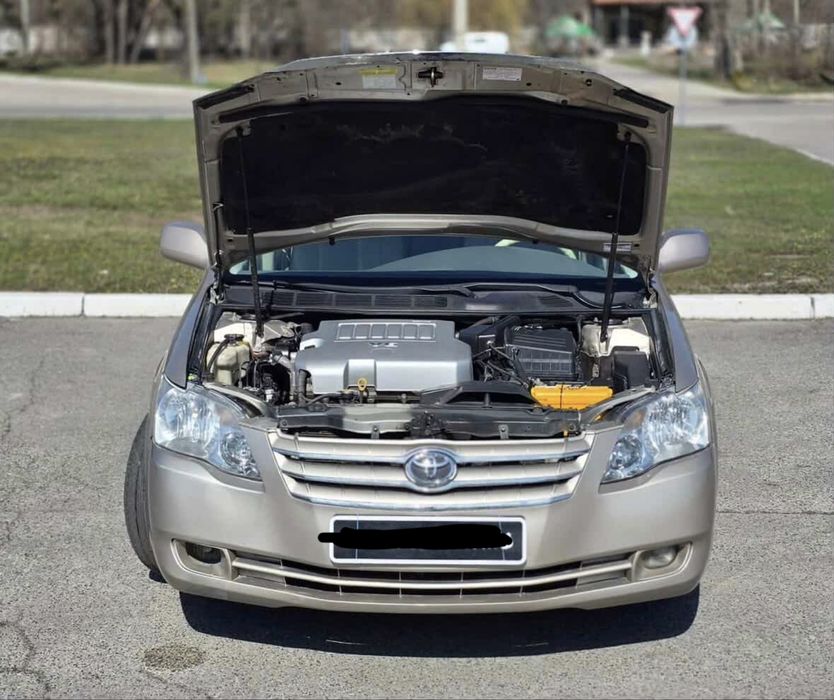 В продаже Toyota Avalon