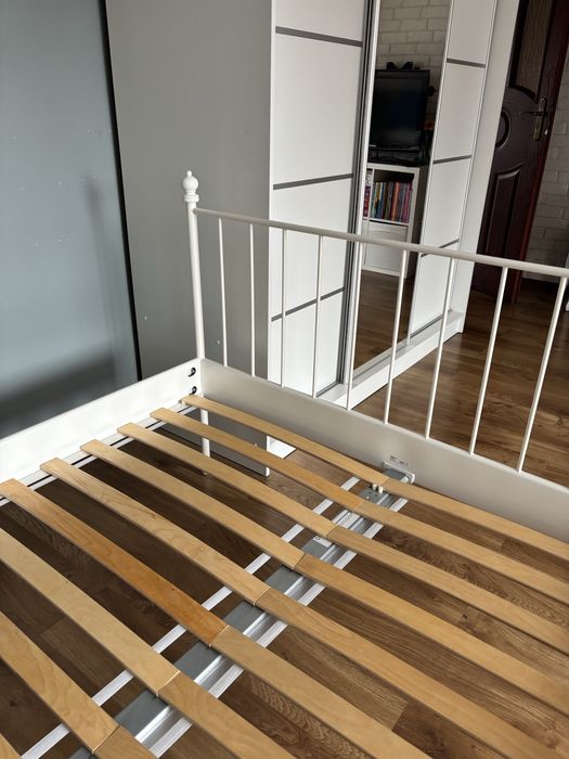 Rama łóżka IKEA biała