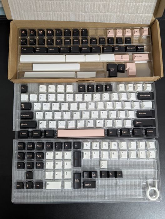 Кейкапи для механічної клавіатури, клавиатура не кастомная клавиатура