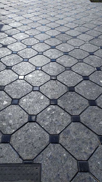 Płyty  Granitowe 60*60*3, 60*40*3,60*30*3 cięto-płomieniowana czarna,i
