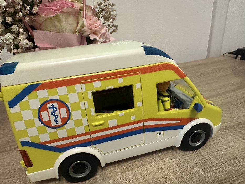 Karetka Playmobil