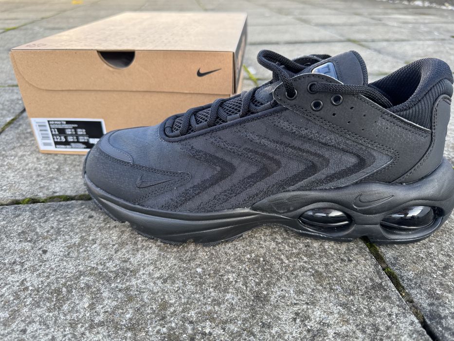 Кроссовки Nike Air Max TW (DQ3984-003) Модель 2024