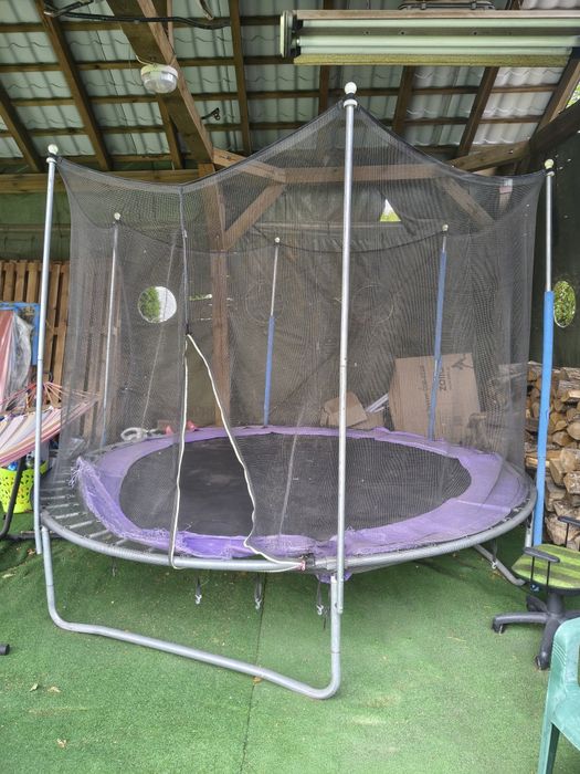 Trampolina 300 cm