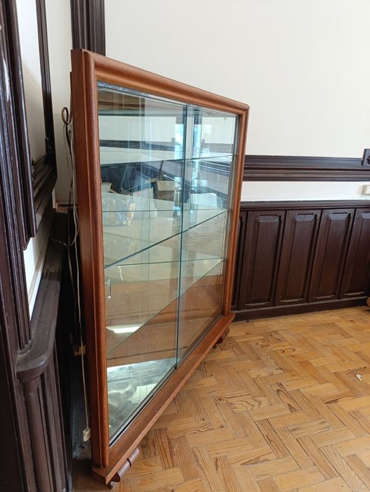 Móvel cantoneira iluminado