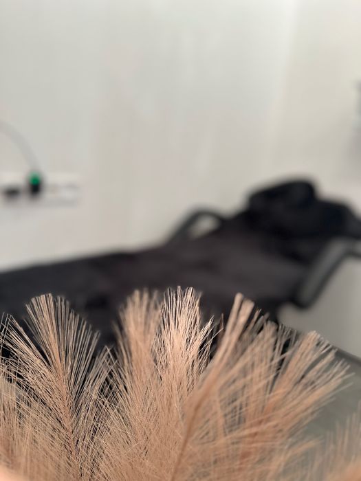 Оренда кушетки в салоні краси