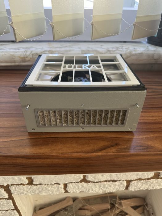 Вмонтована витяжка Ülka X2F