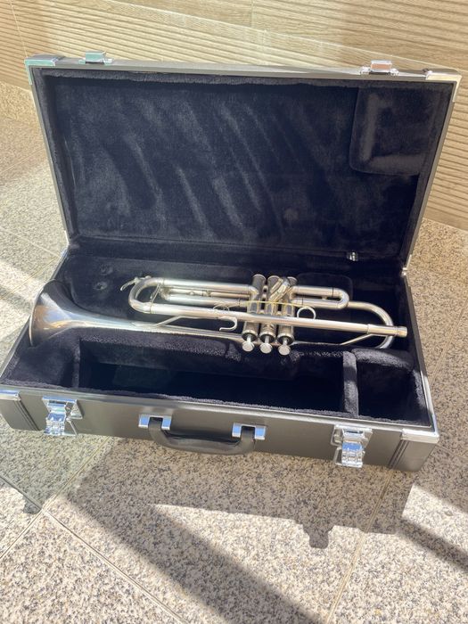 Trompete Yamaha YTR-4335G "Made in Japan"