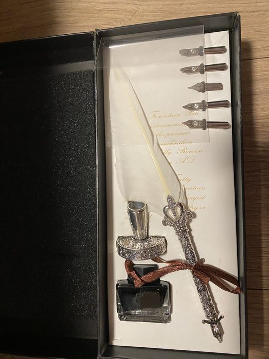 Подарочный набор с перьевой ручкой