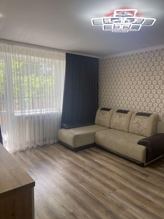 1к, цегляний будинок, Ближні Гречани