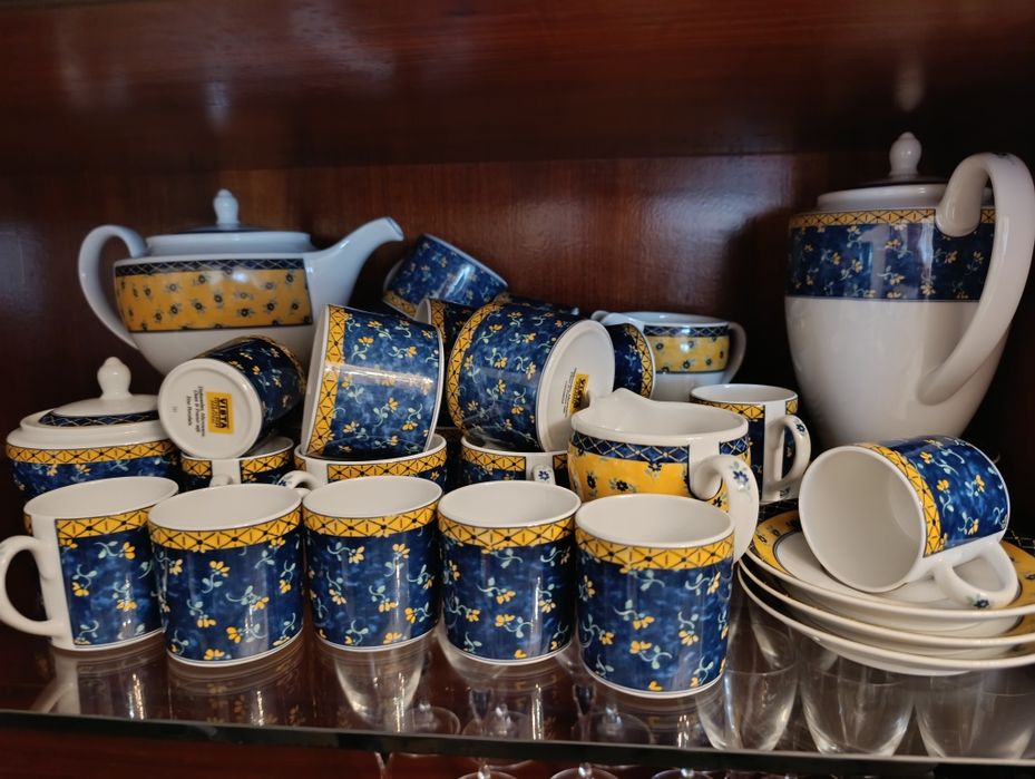RESERVADO   Serviço de chá e café Porcelana Vista Alegre - Canárias