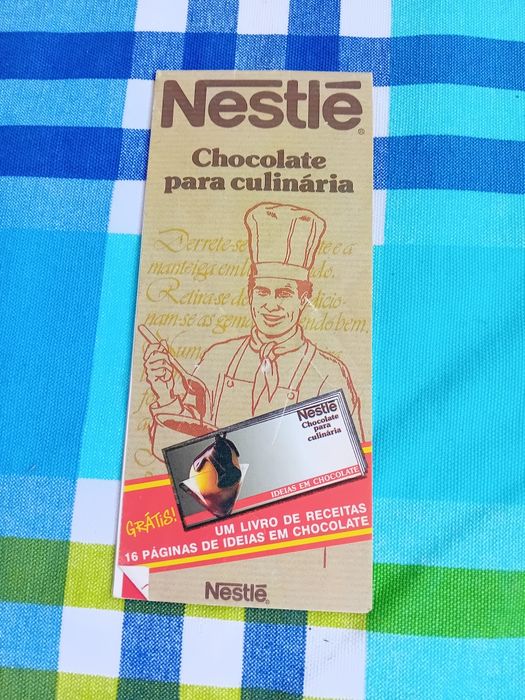 Livrinho Antigo de Receitas Nestlé