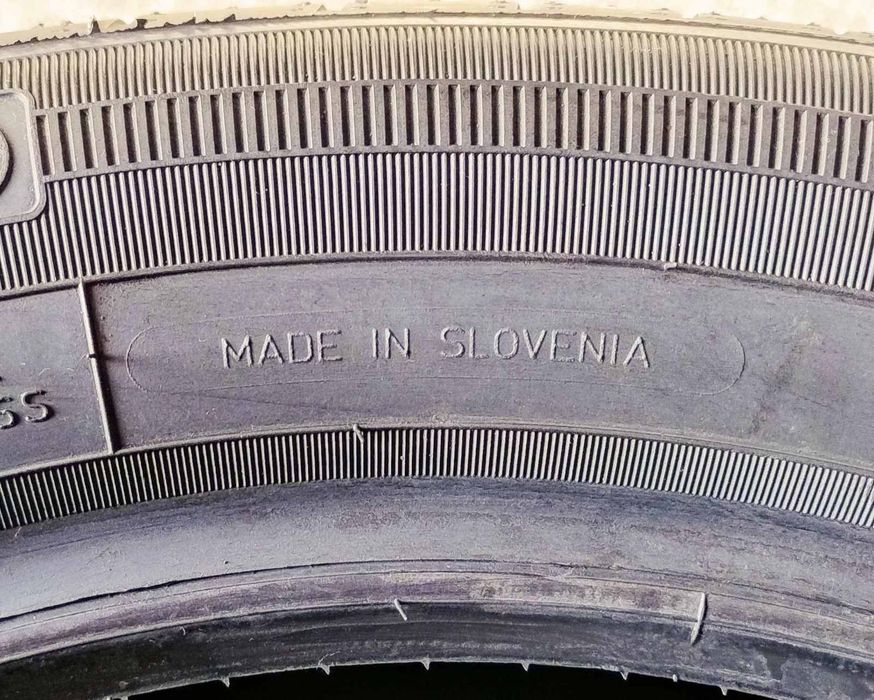 Шини літні демо R17 215/55 Good Year Efficient Grip Performance