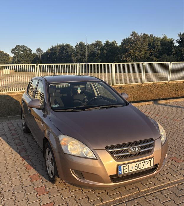 KIA CEED 1.4 BENZYNA | 2009 | 157000 KM | COMFORT
