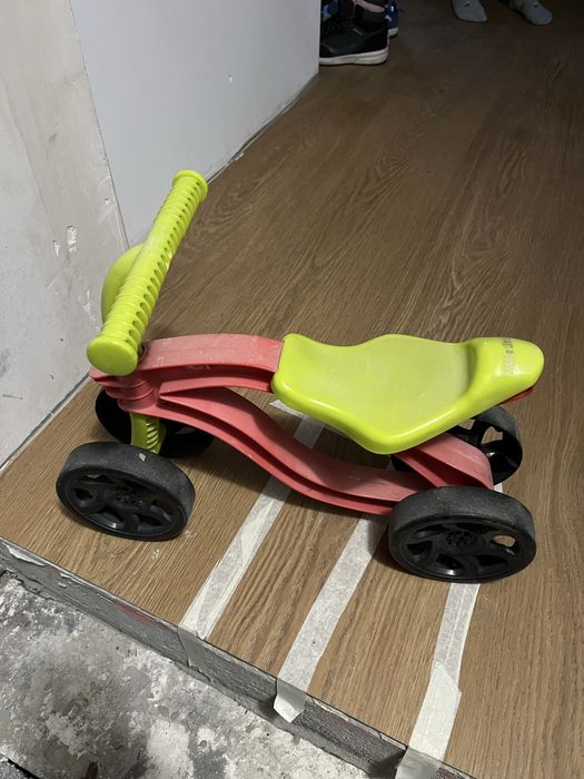 Sprzedam rowerek 4 kołowy