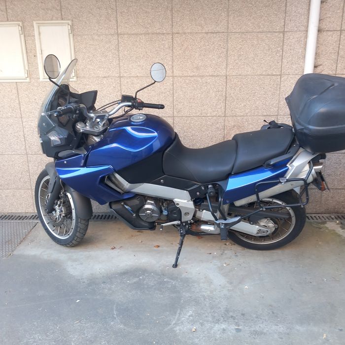 Aprilia ETV 1000 Caponord – 2004