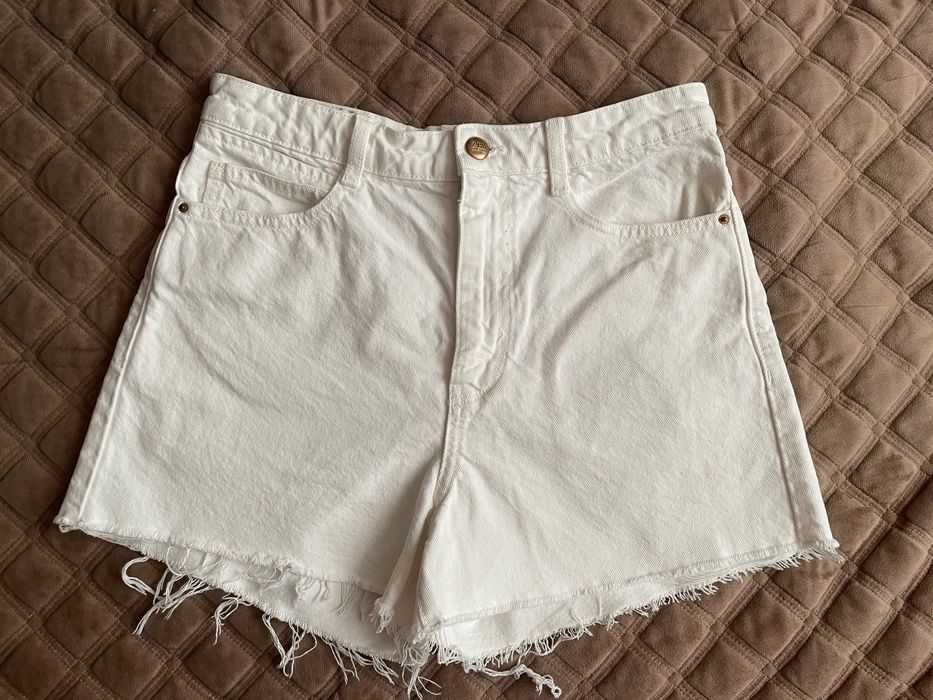 Білі джинсові шорти Zara