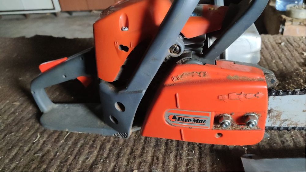 Motoserra oleomac usada