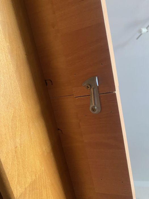 Drewniany stół rozkładany używany - kolor olcha
