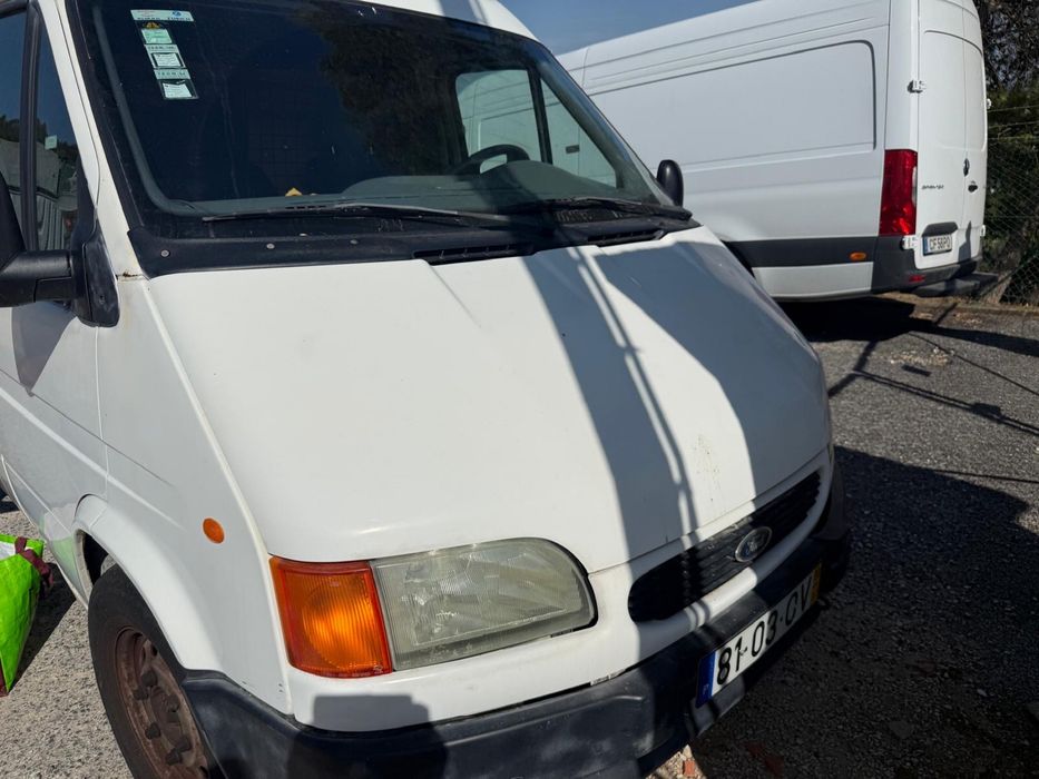 Ford transit em bom estado
