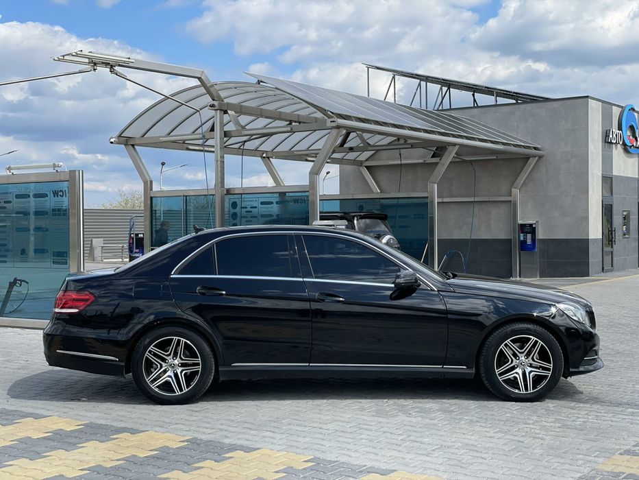 Продам Mersedes E250 CDI 2.2 дизель повний привід 2013 рік