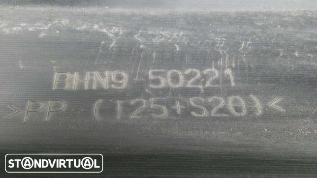 Para choques tras mazda 3 carro  BHN9-50221