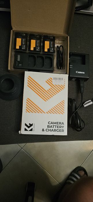 kit de baterias e carregador K&F Concept para câmaras Canon, incluindo três baterias LP-E6NH de