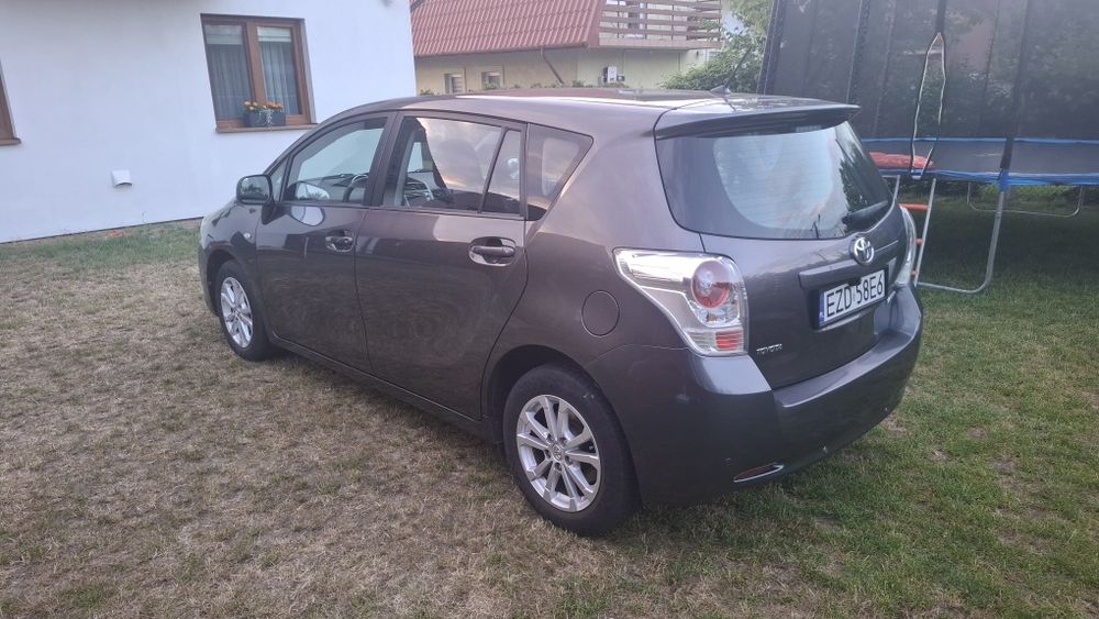 Toyota Verso 2010