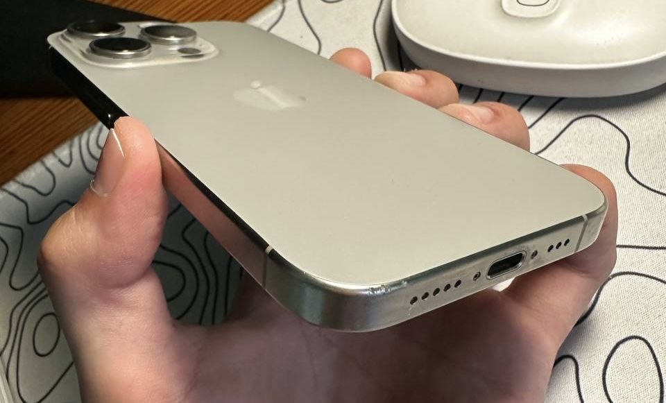 Iphone 15 pro 128 gb