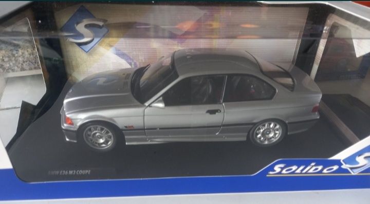 Bmw m3 e36 escala 1:18