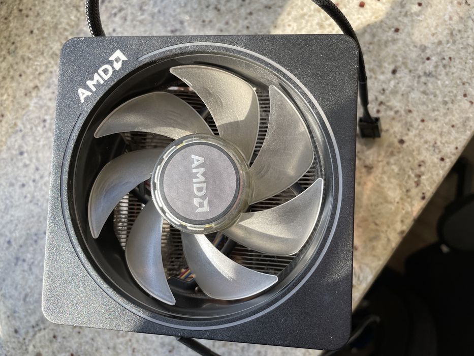 Procesor AMD Ryzen 7 2700X, 3.7 GHz, 16 MB