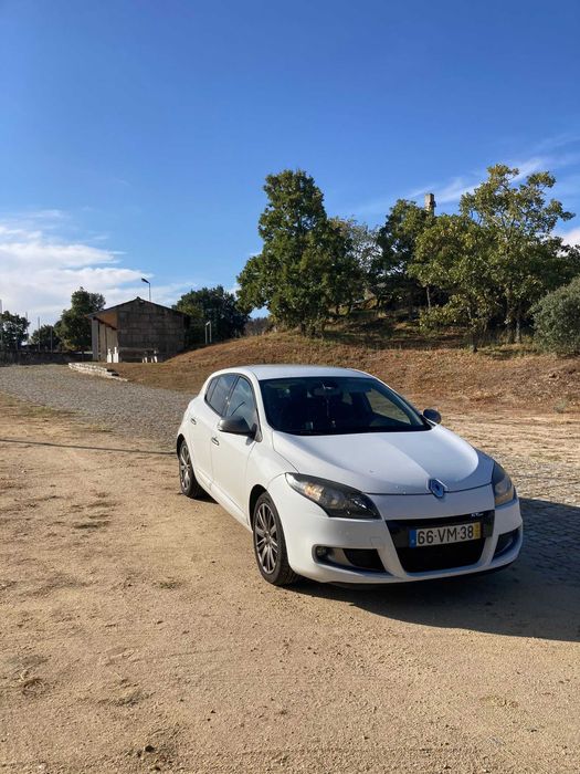 Viatura renault megane gt line
