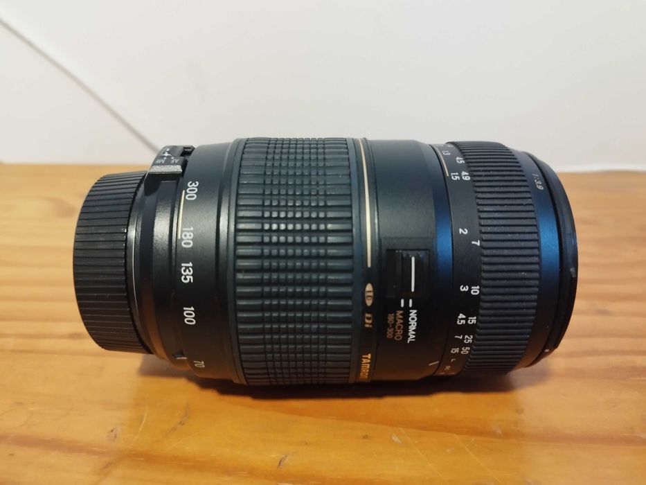 Objectiva Tamron 70-300 AF