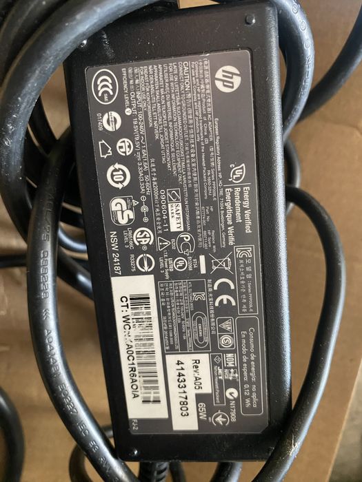 Sprzedam ładowarki do laptopów