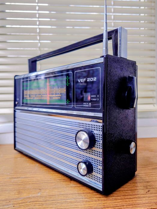 Радіоприймач ВЕФ 202 Радиоприёмник VEF 202