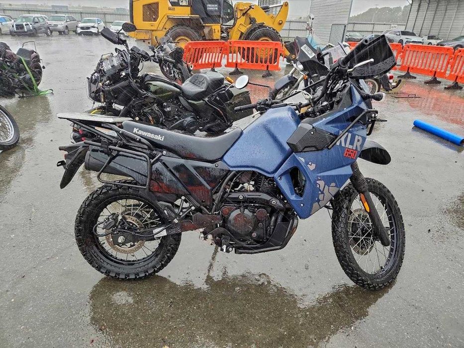 Kawasaki KL650 H 2024
