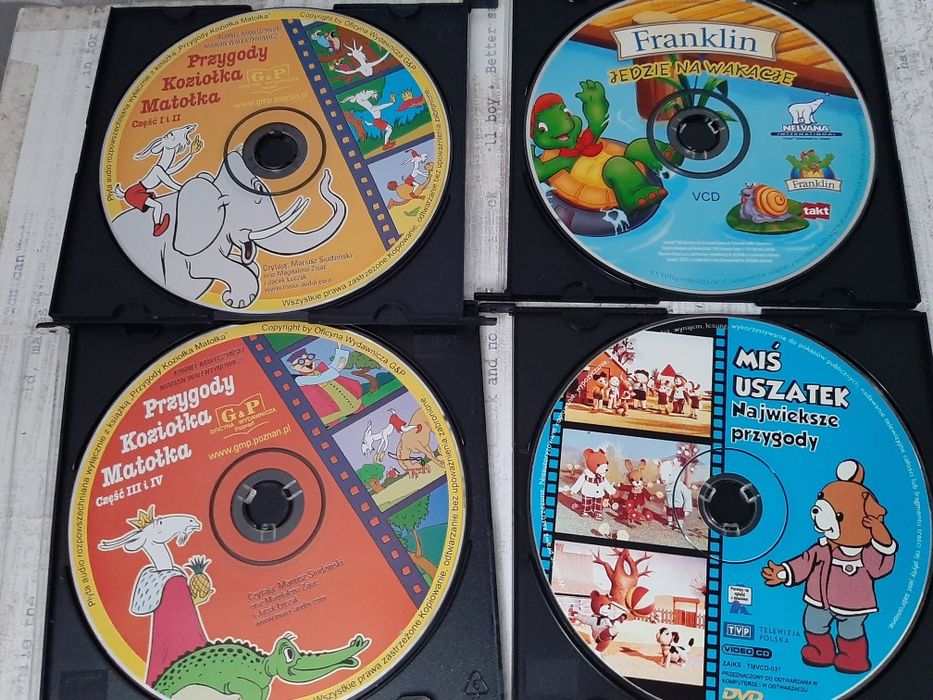 8 Płyty  DVD bajki dla dzieci