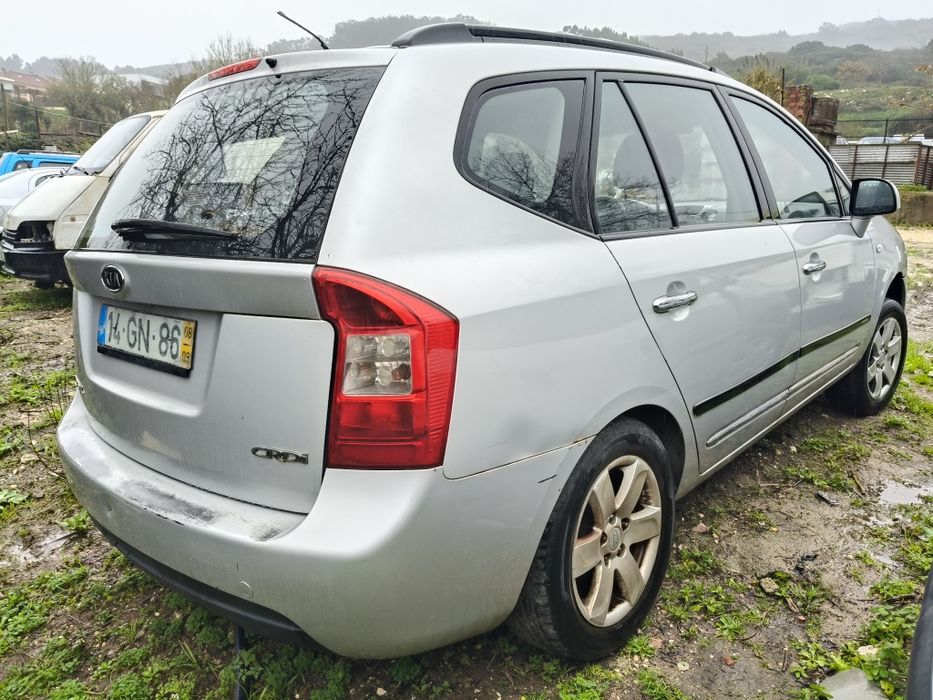 Kia carens 2.0 ano 2008 CRDI SO PEÇAS