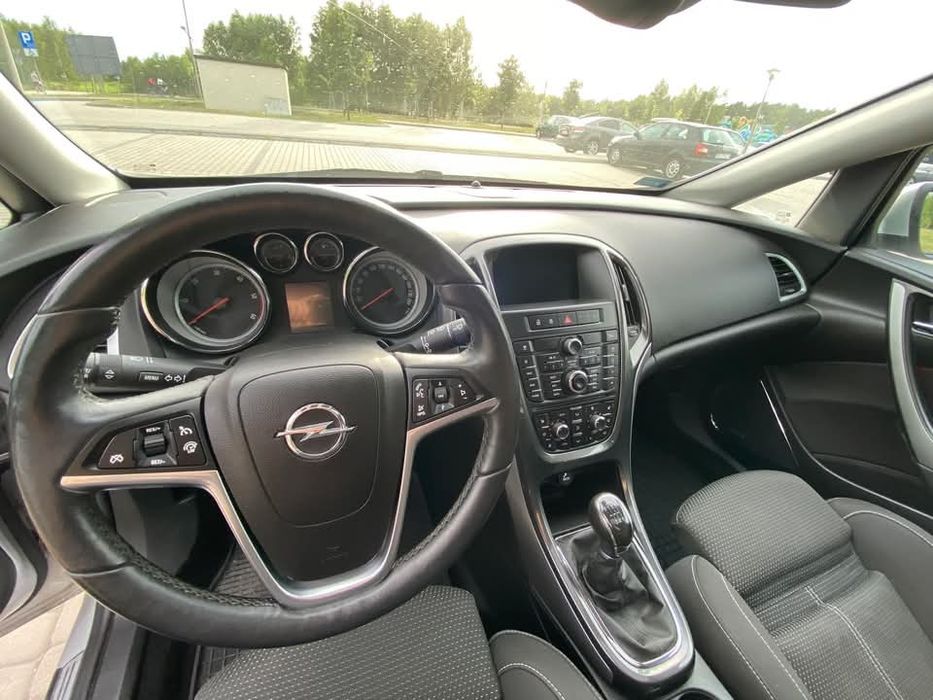 Sprzedam/wymienie Opel Astra J 2014, 206 000 km 2.0 diesel 165km
