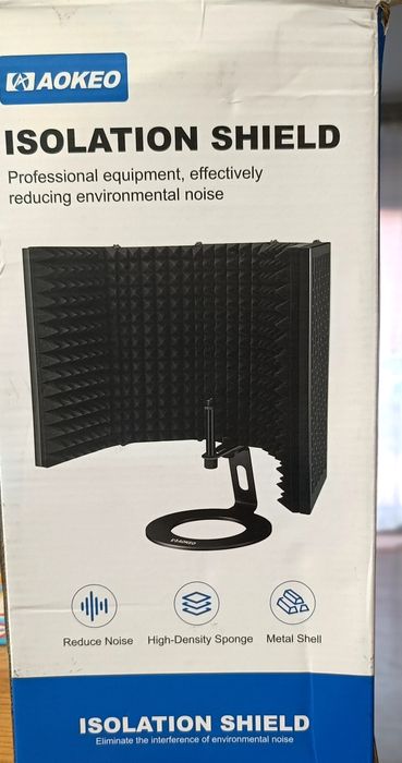 Kabina akustyczna do mikrofonu