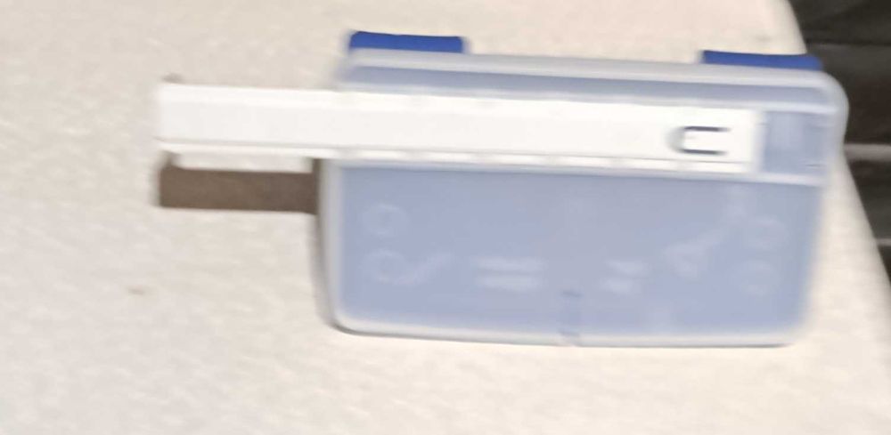 Material escritório e comércio composto por 30 peças - Quase tudo Novo