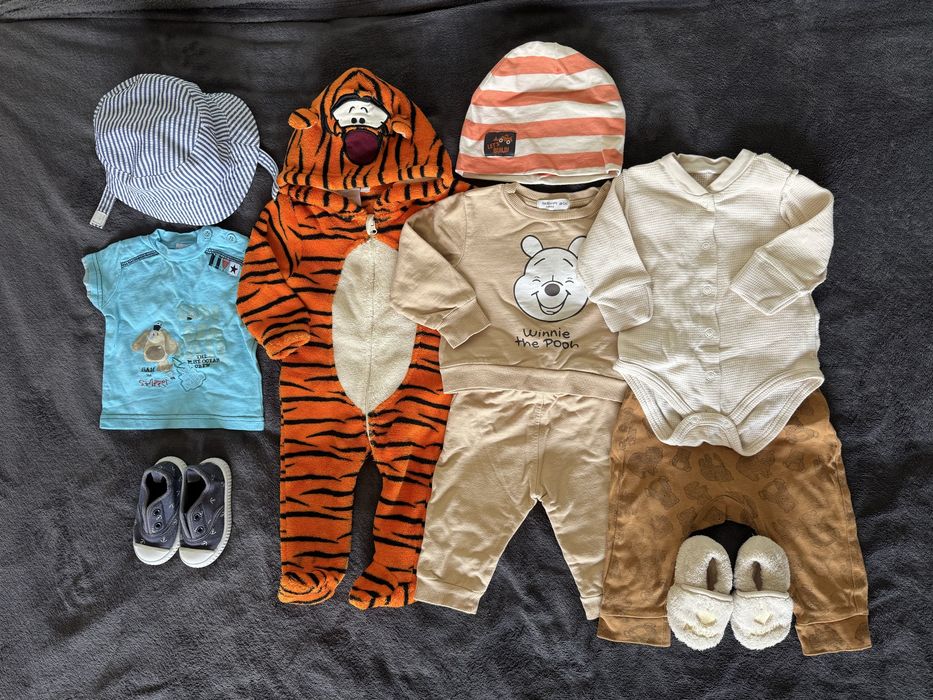 Zestaw ubranek 68 + buty rozm. 20 | kombinezon, buciki, body, czapki