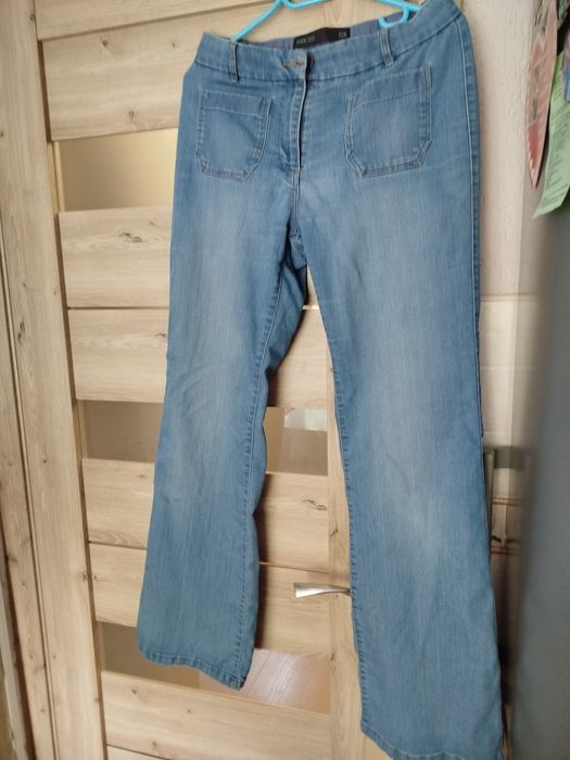 Джинси жіночі стрейч