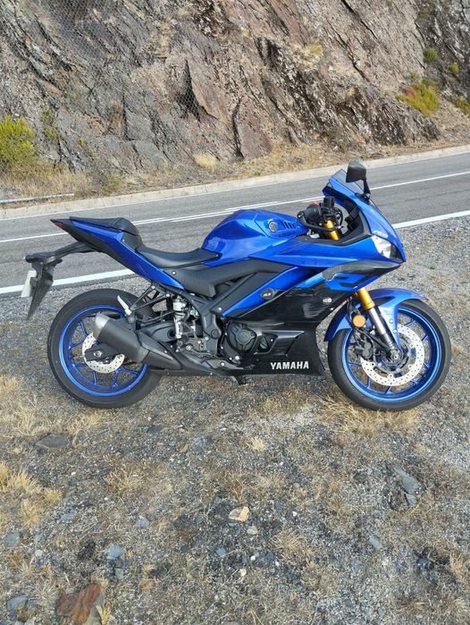 yamaha r3 poucos km